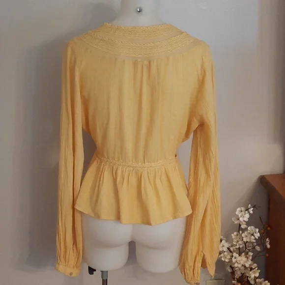 FP Obeiri Blouse - Picture 14 of 16